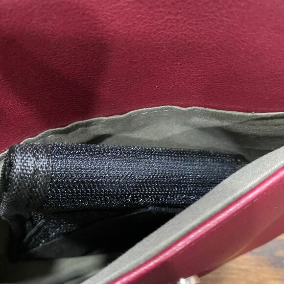 Damsel In Defense Concealed Carry Purse Cranberry Janie’s Gotta Crossbody Bag - Picture 7 of 16